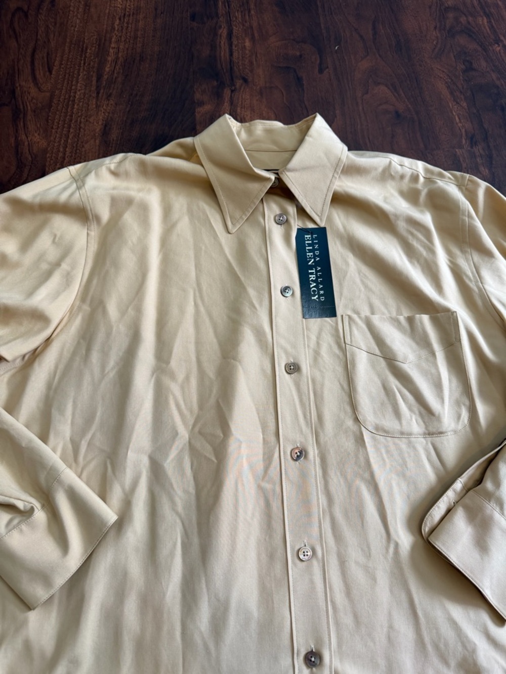 Linda Allard Ellen Tracy Beige Button-Front Silk Shirt Khaki - Picture 3 of 6